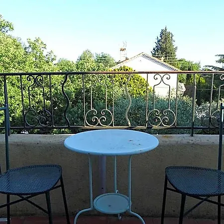 Proches De La Plein Soleil 乐普拉代